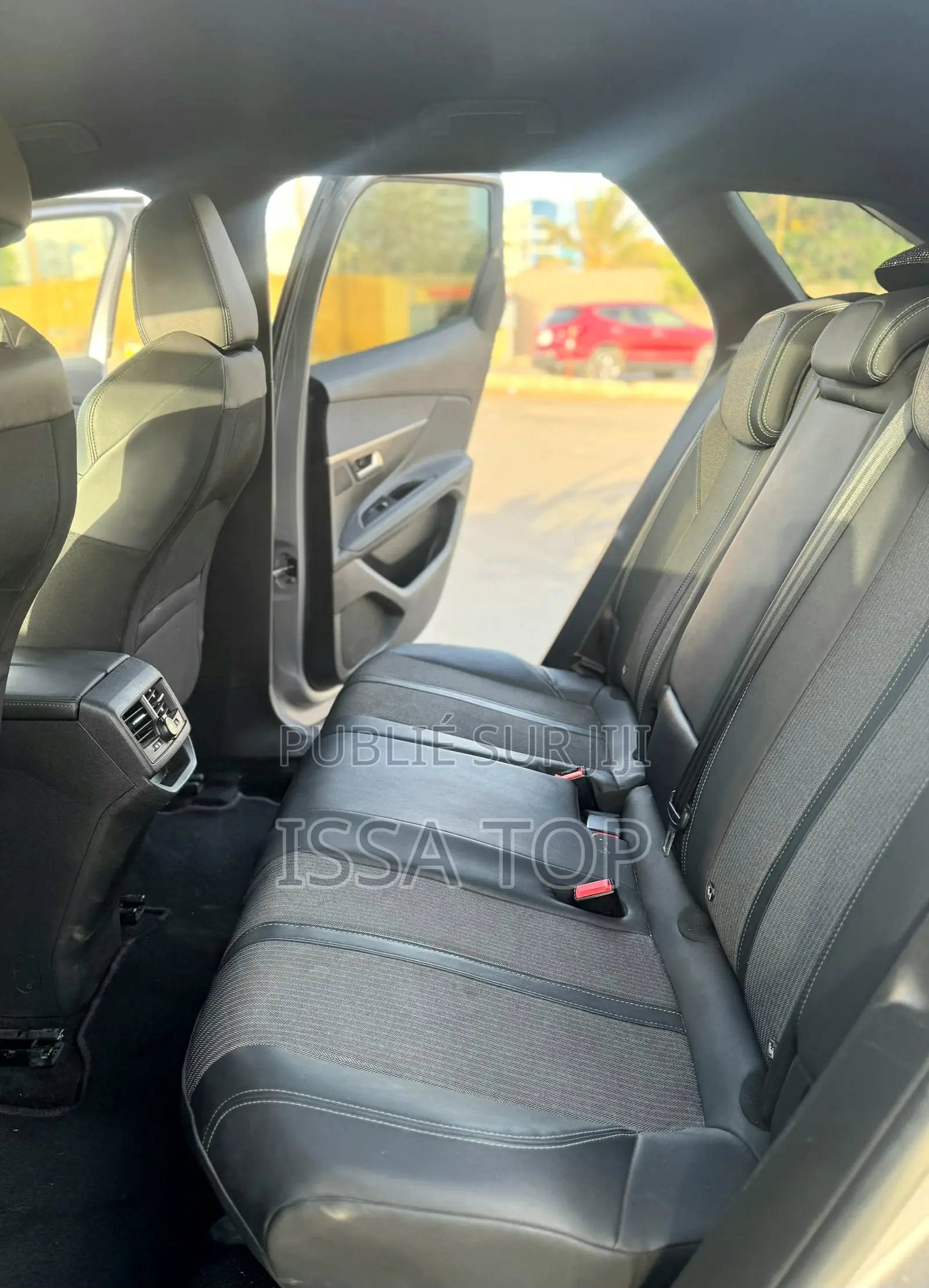 Peugeot 3008 2023 Gris