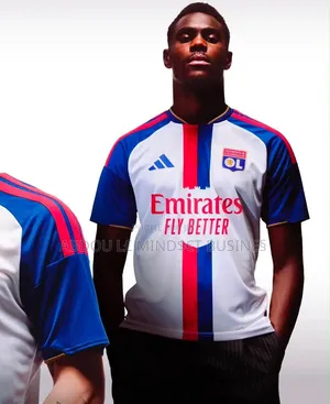 Maillots Lyon 2027 Disponible