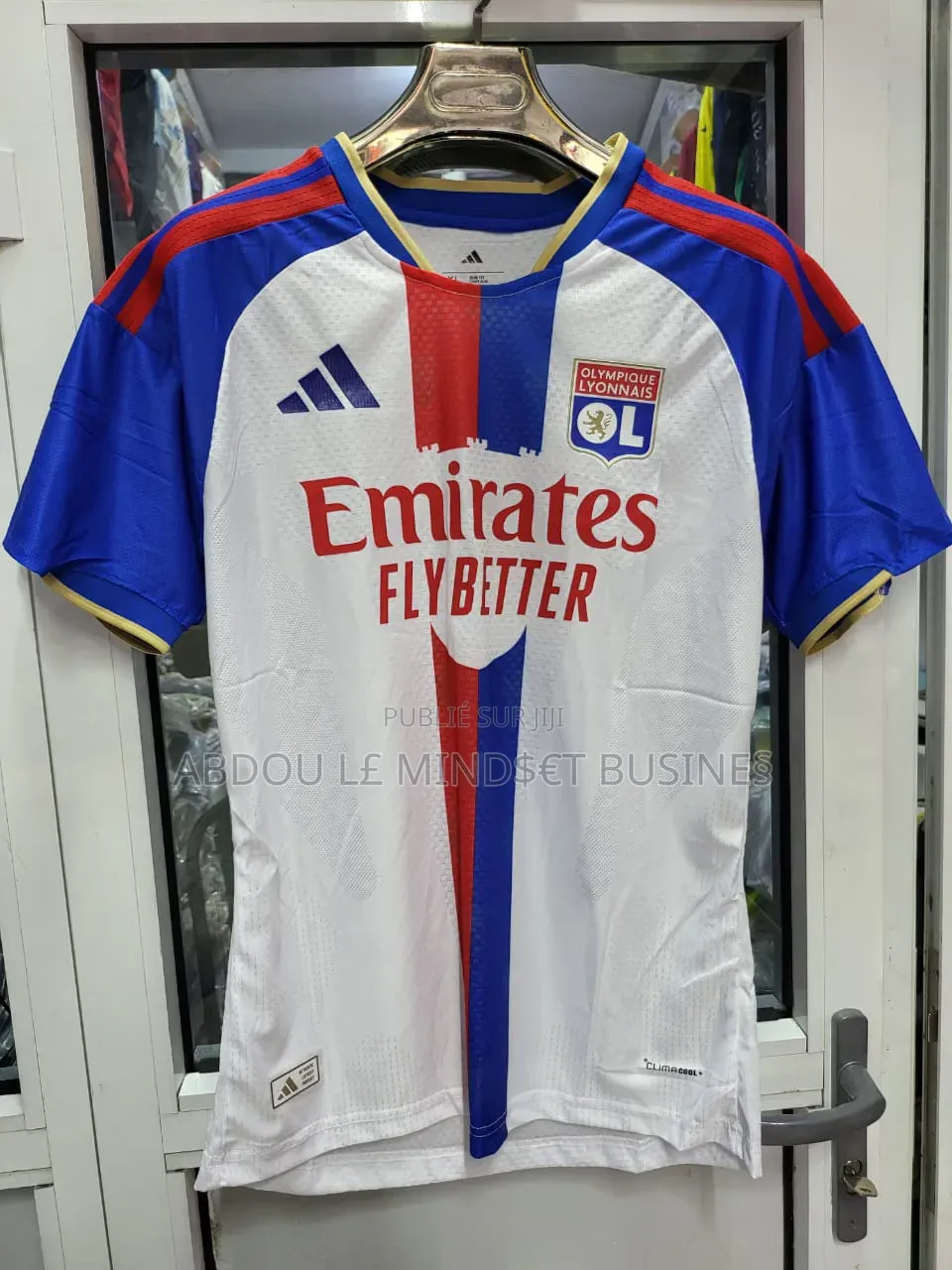 Maillots Lyon 2027 Disponible