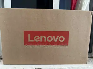 Nouveau Ordinateur portable Lenovo V15 8GB AMD Ryzen 3 SSD 512GB