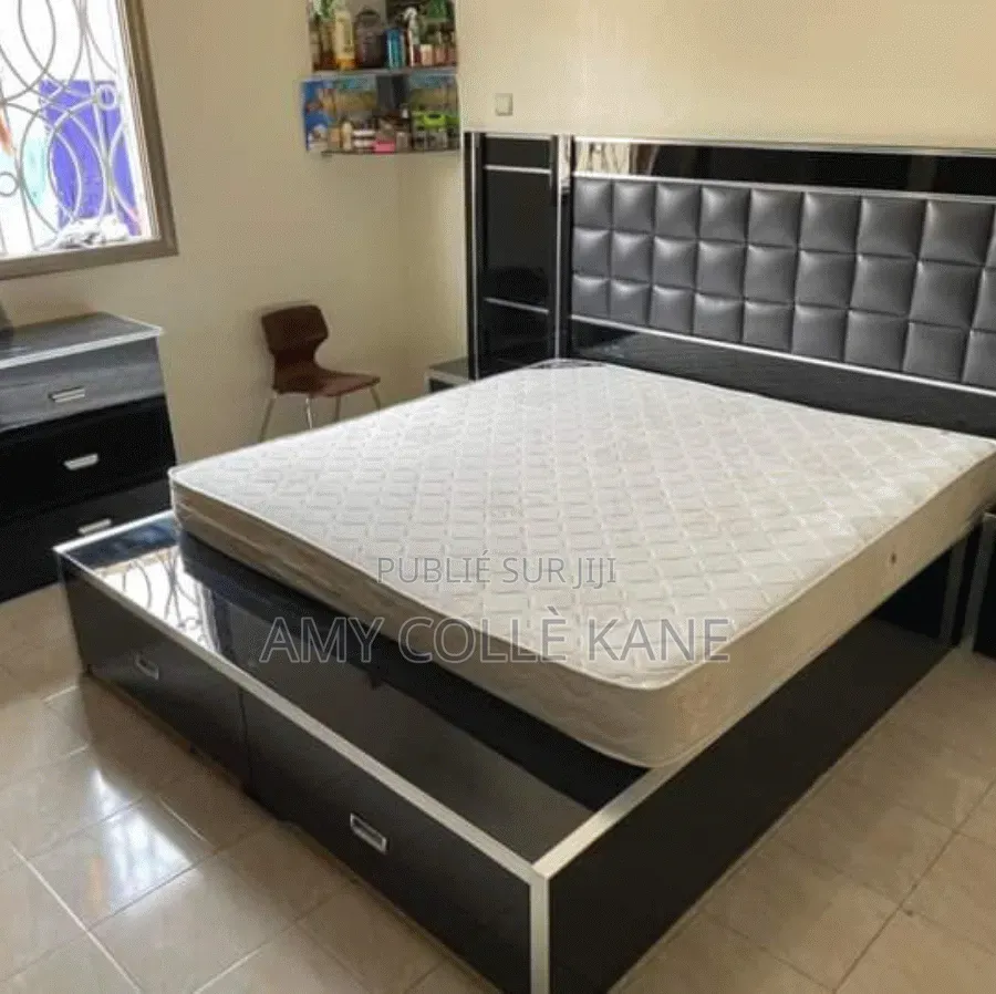 Chambres Á Coucher Complet