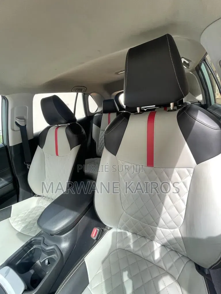 Toyota RAV4 2021 Vert