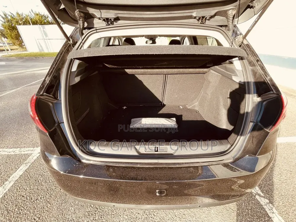 Peugeot 308 2020 Noir