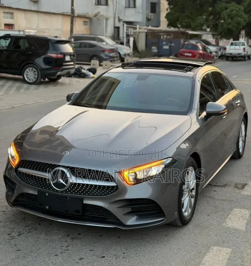 Mercedes-Benz A-Class 2020 Gris