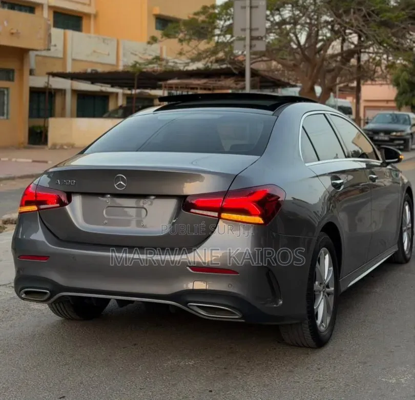 Mercedes-Benz A-Class 2020 Gris