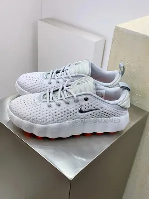 Nike Mind 002 Gris Disponible