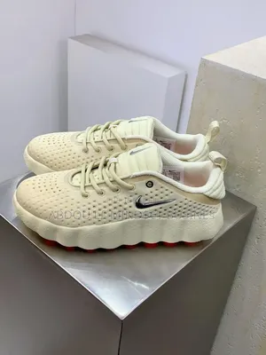 Nike Mind 002 Beige Disponible