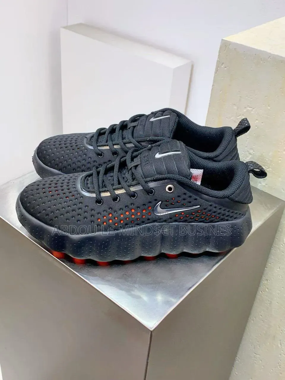 Nike Mind 002 Noir Disponible
