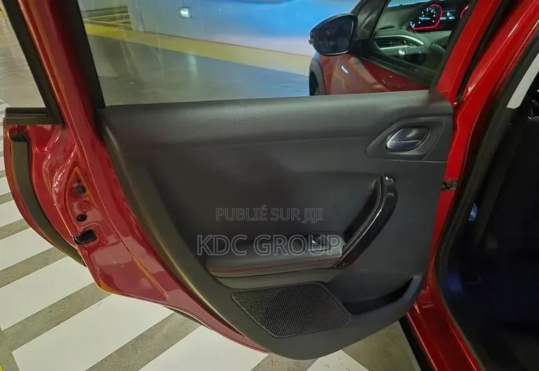 Peugeot 2008 2018 Rouge