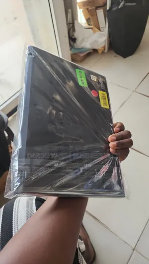 Nouveau Lenovo IdeaPad U530 8GB Intel Core i5 SSD 256GB