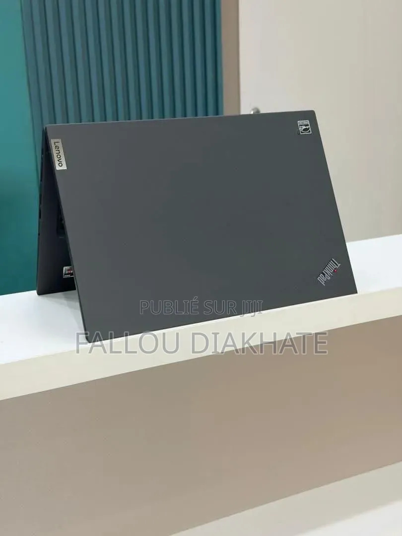 Nouveau Lenovo ThinkPad T14 16GB Intel Core i5 SSD 256GB