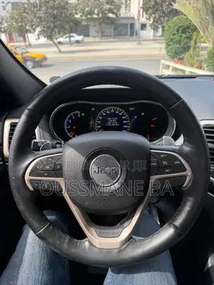 Jeep Grand Cherokee Laredo 4dr 4x4 2016 Noir