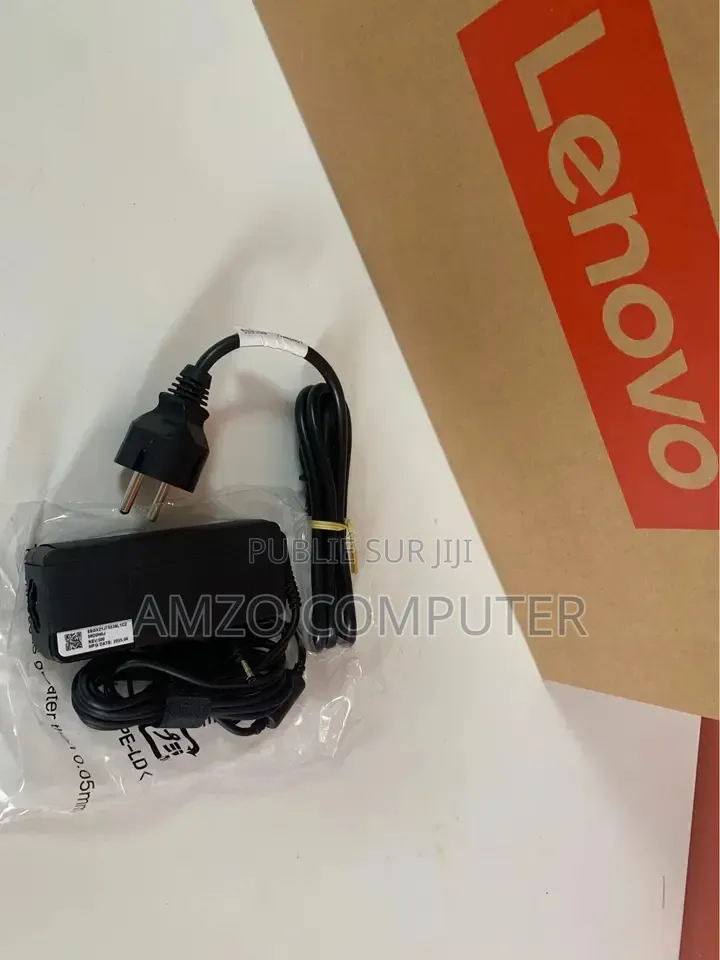 Nouveau Ordinateur portable Lenovo V15 8GB AMD Ryzen 3 SSD 512GB