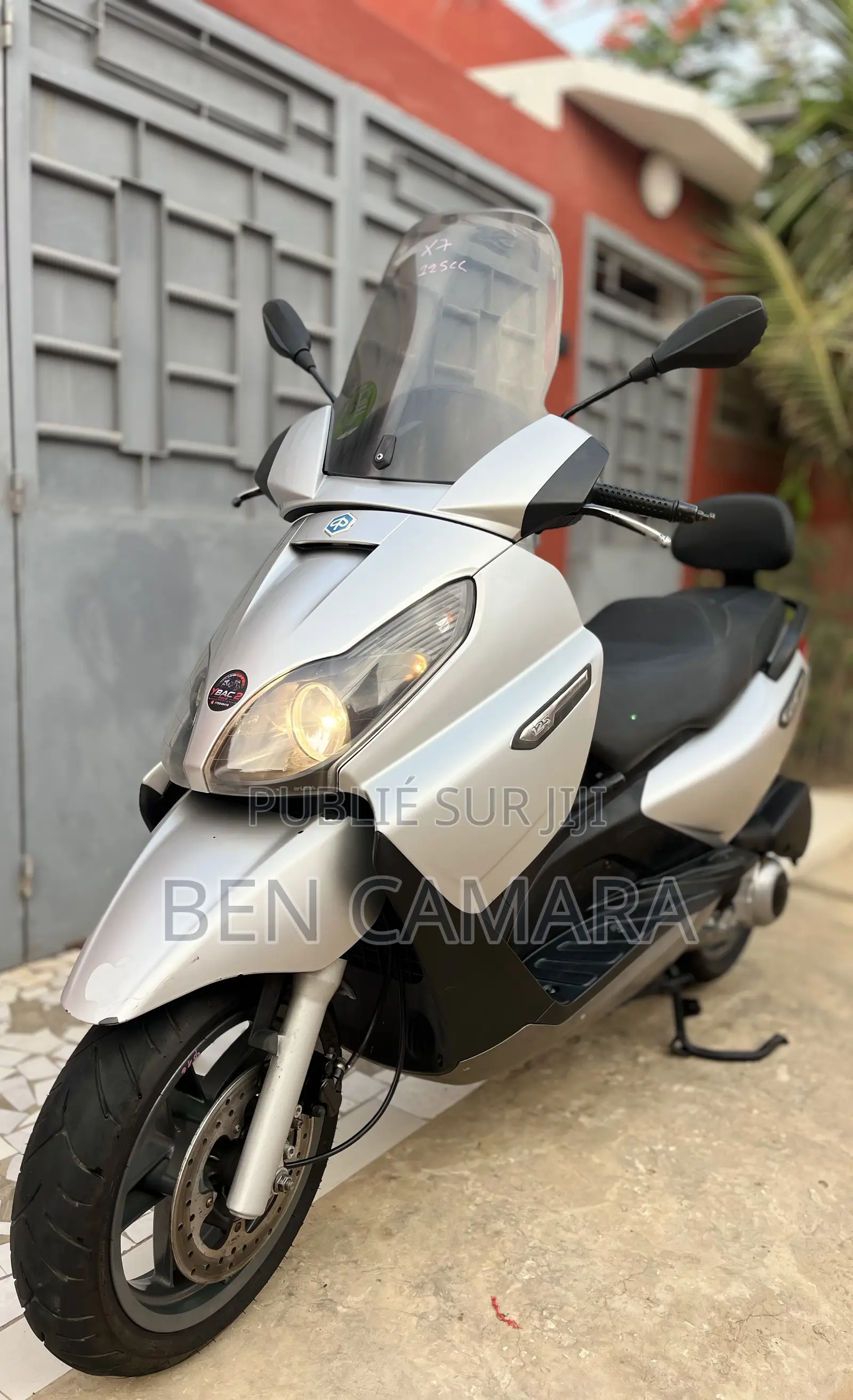Nouveau Piaggio Trotinette 2016 Gris