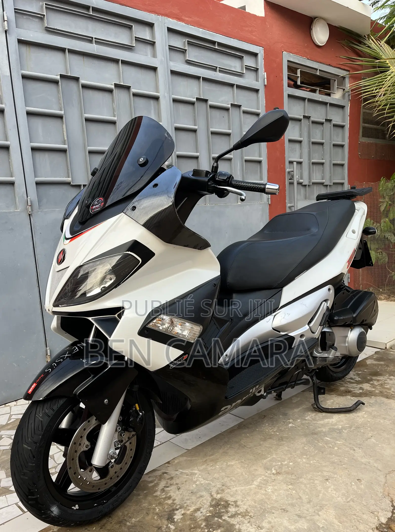 Nouveau Aprilia SR 2019 Bleu