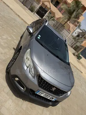 Peugeot 2008 1.6 BlueHD (100 Hp) 2016 Gris