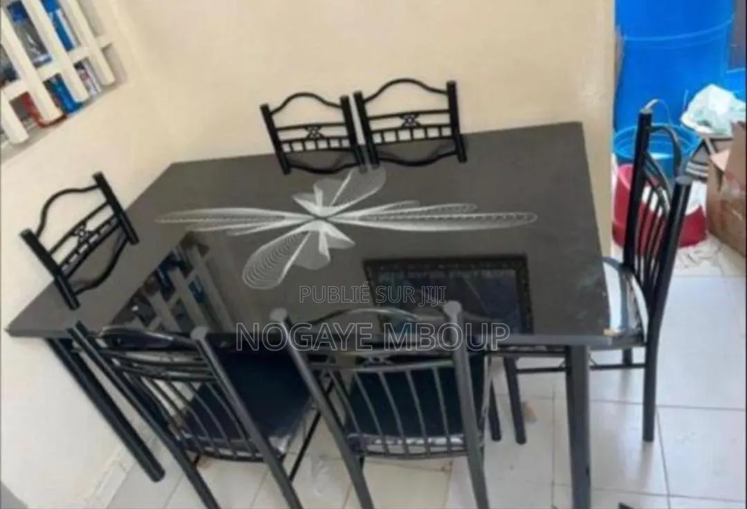 Table À Manger Avec 6chaise