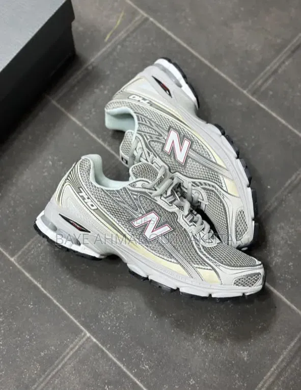Chaussures De Qualité
