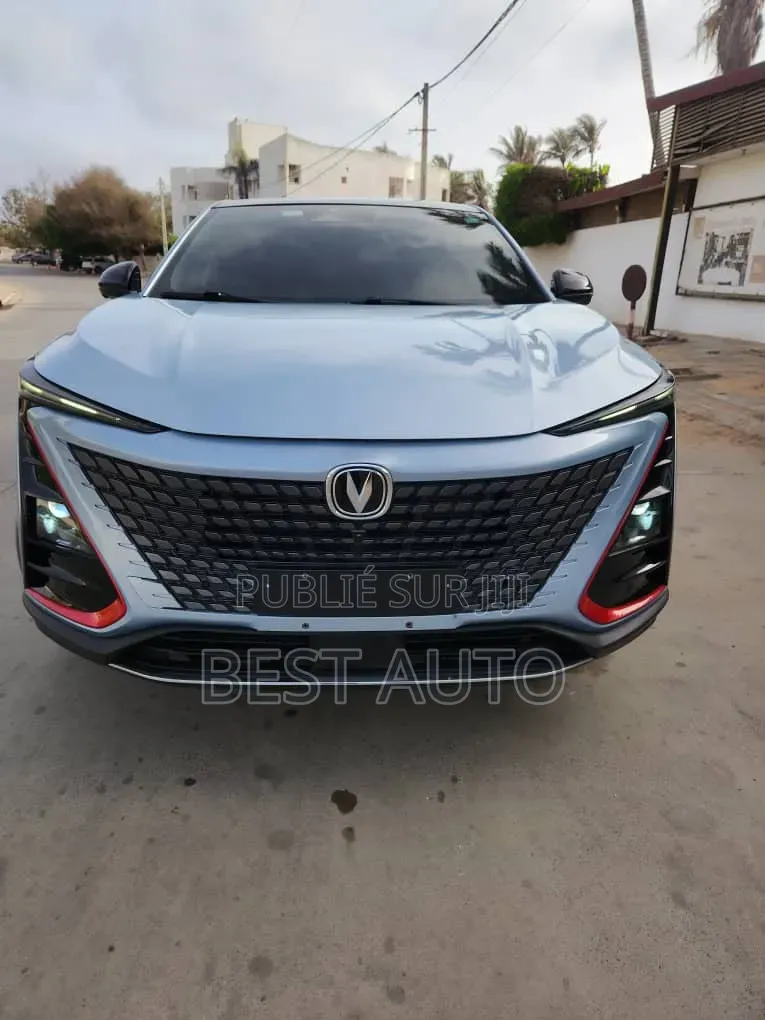 Changan UNI-T 2021 Bleu