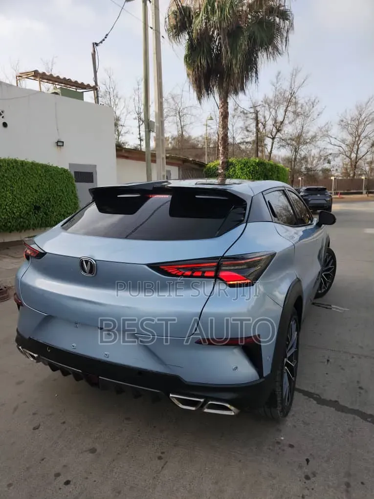Changan UNI-T 2021 Bleu