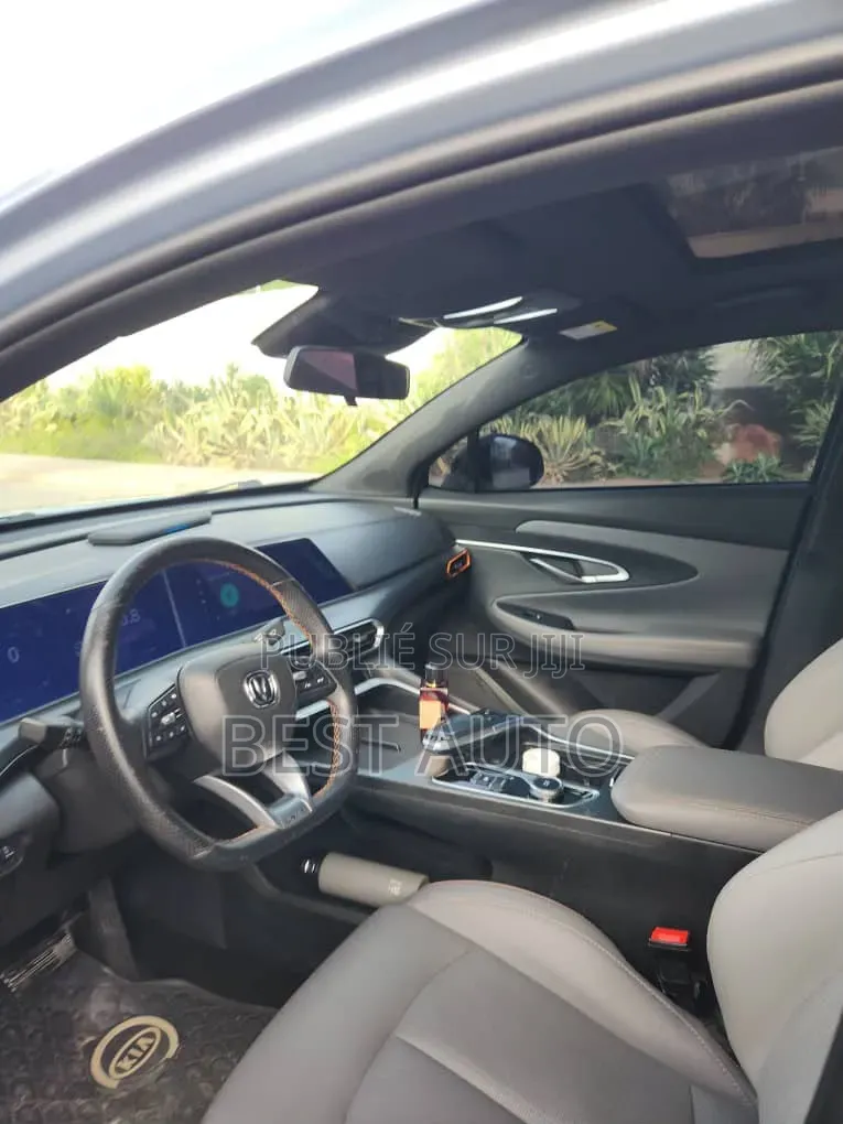 Changan UNI-T 2021 Bleu