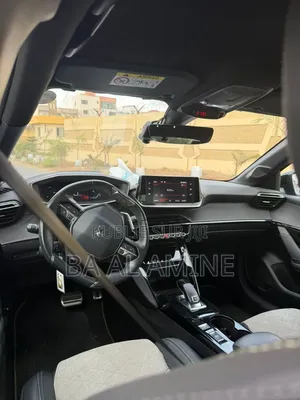 Peugeot 208 2021 Bleu