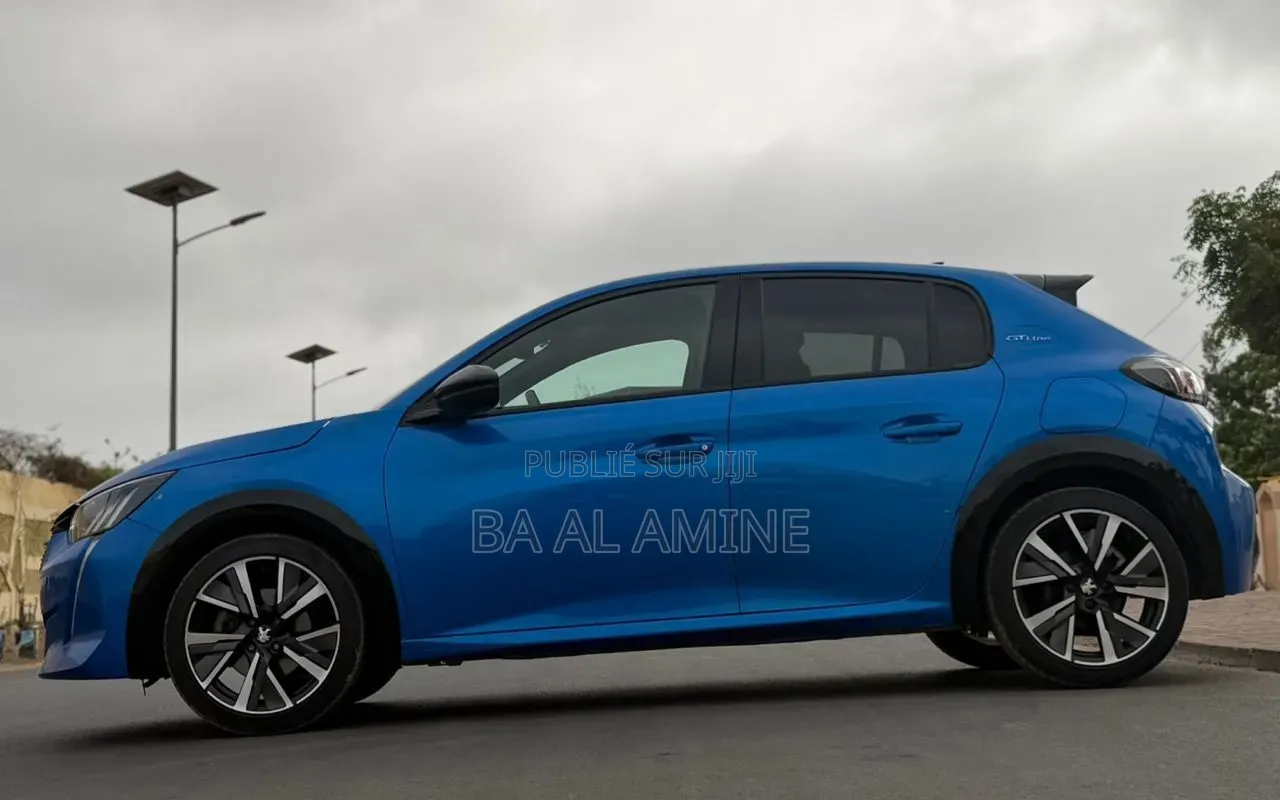 Peugeot 208 2021 Bleu