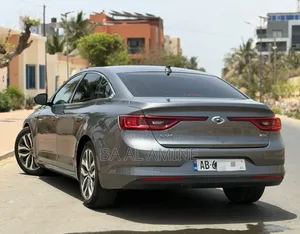 Renault Samsung SM6 2017 Gris