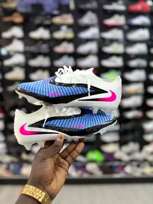 Nike Phantom