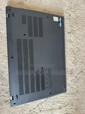 Nouveau Lenovo ThinkPad E14 Gen 4 16GB Intel Core i5 SSD 256GB