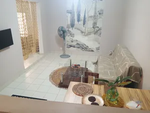 Studio Meublé À Ouest Foire