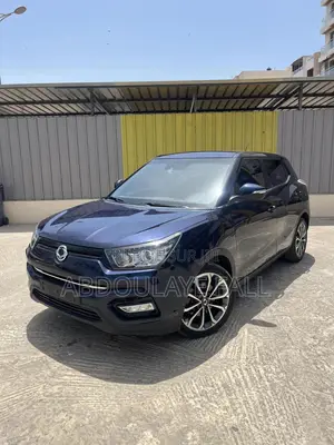 SsangYong Korando 2018 Bleu