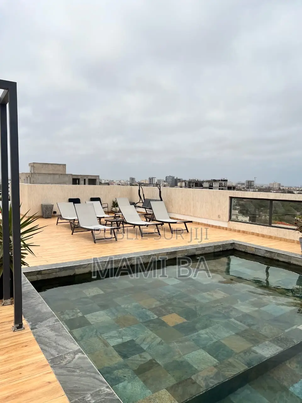 Meublé 2chbre Appartement dans Mamelle, Almadies à Louer