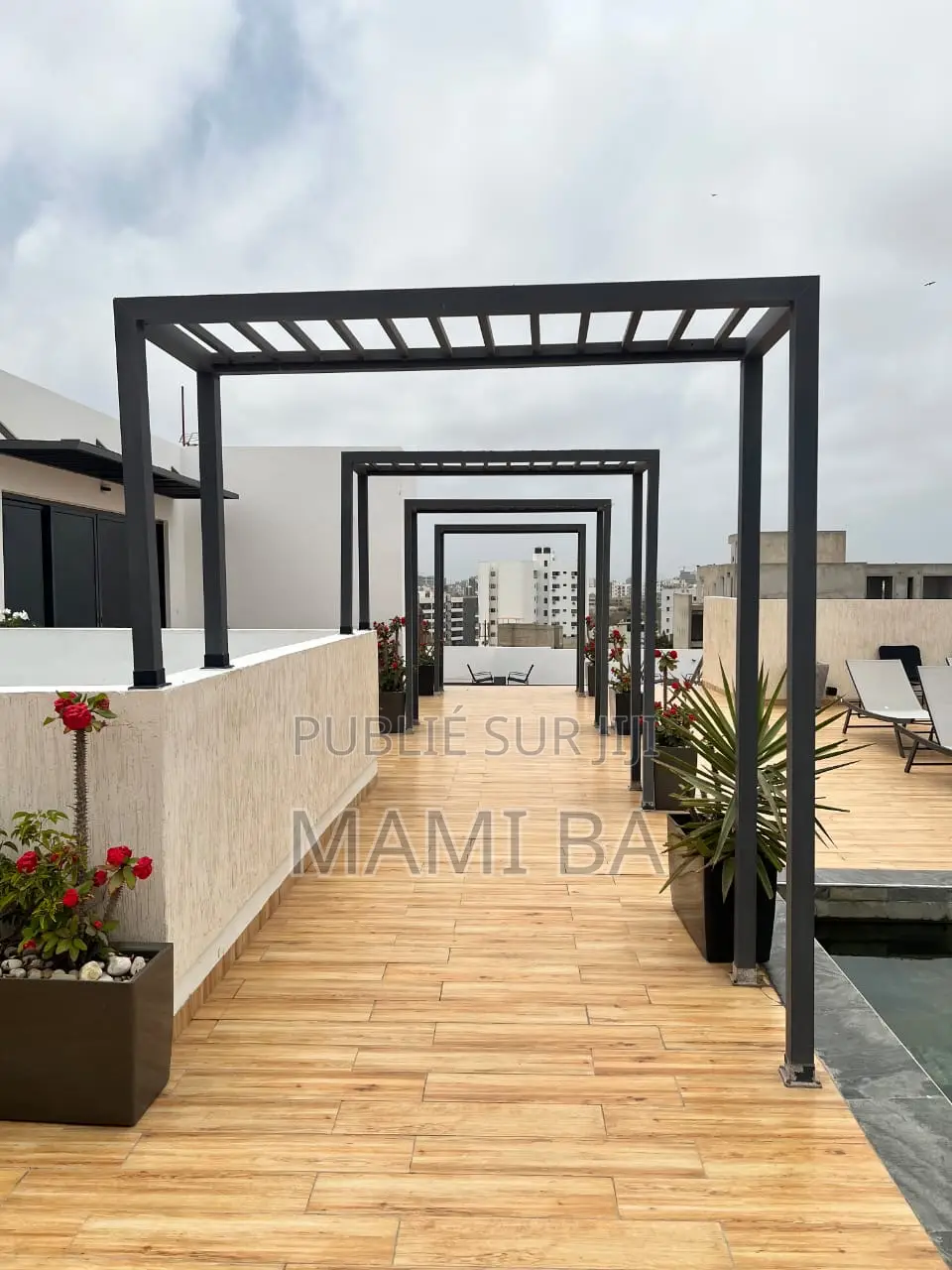 Meublé 2chbre Appartement dans Mamelle, Almadies à Louer