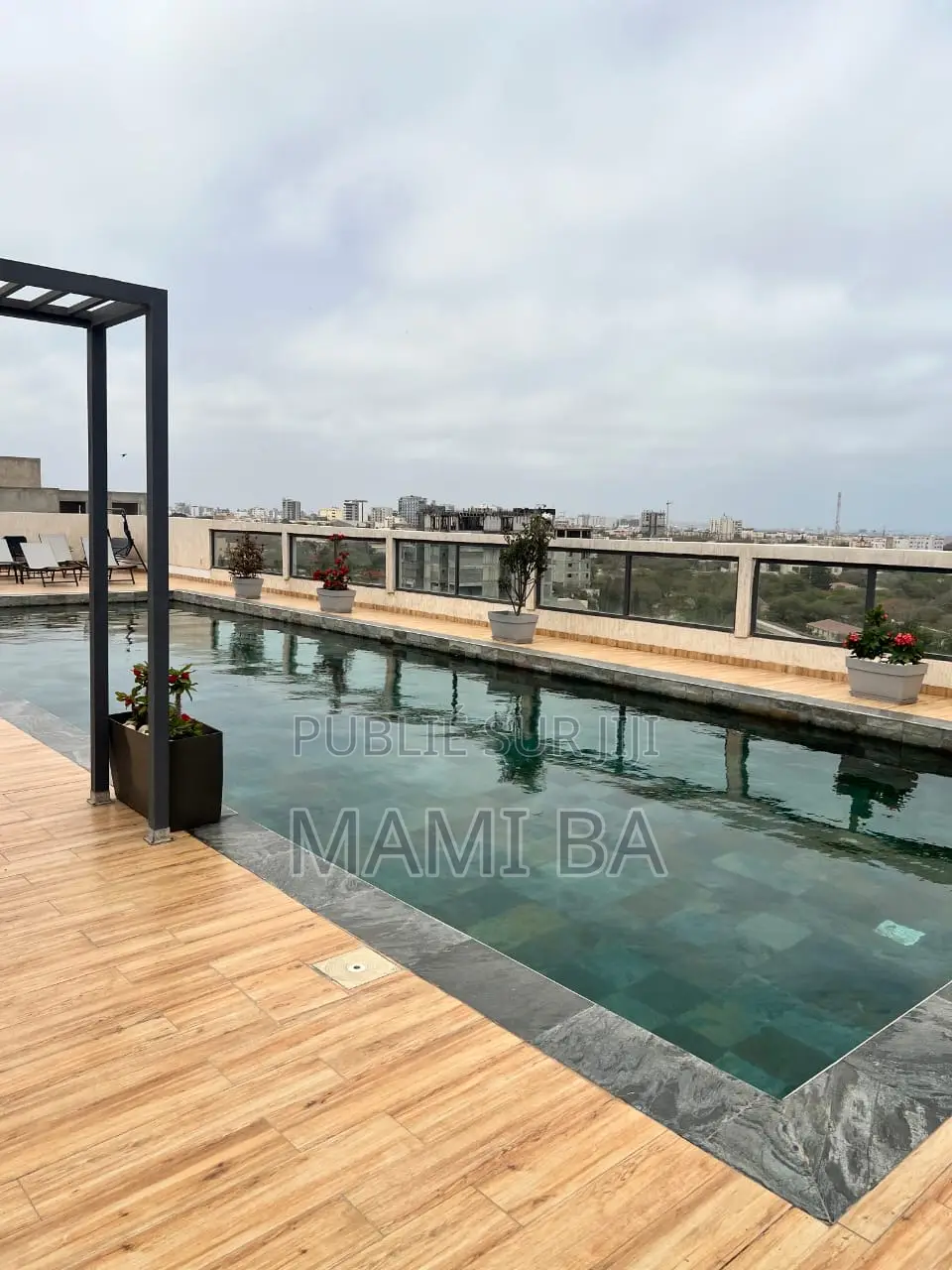 Meublé 2chbre Appartement dans Mamelle, Almadies à Louer
