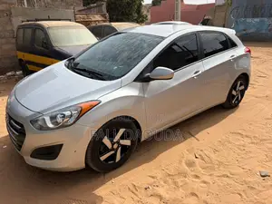 Hyundai Elantra 2016 Gris