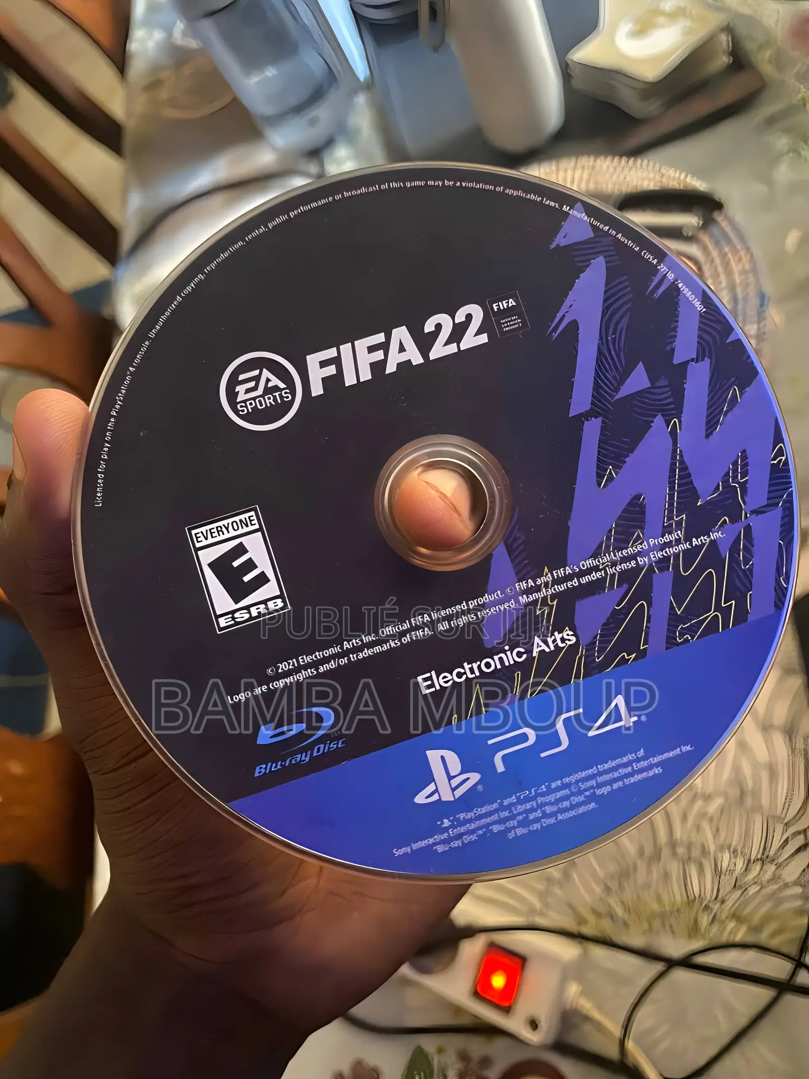 Cd Fifa 22 Et Watch Dogs Ps4