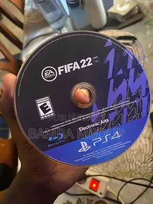 Cd Fifa 22 Et Watch Dogs Ps4