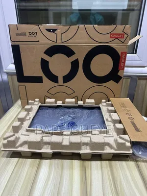 Nouveau Lenovo LOQ 15AHP10 16GB Intel Core i7 SSD 512GB