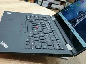 Nouveau Lenovo ThinkPad X390 16GB Intel Core i5 SSD 256GB