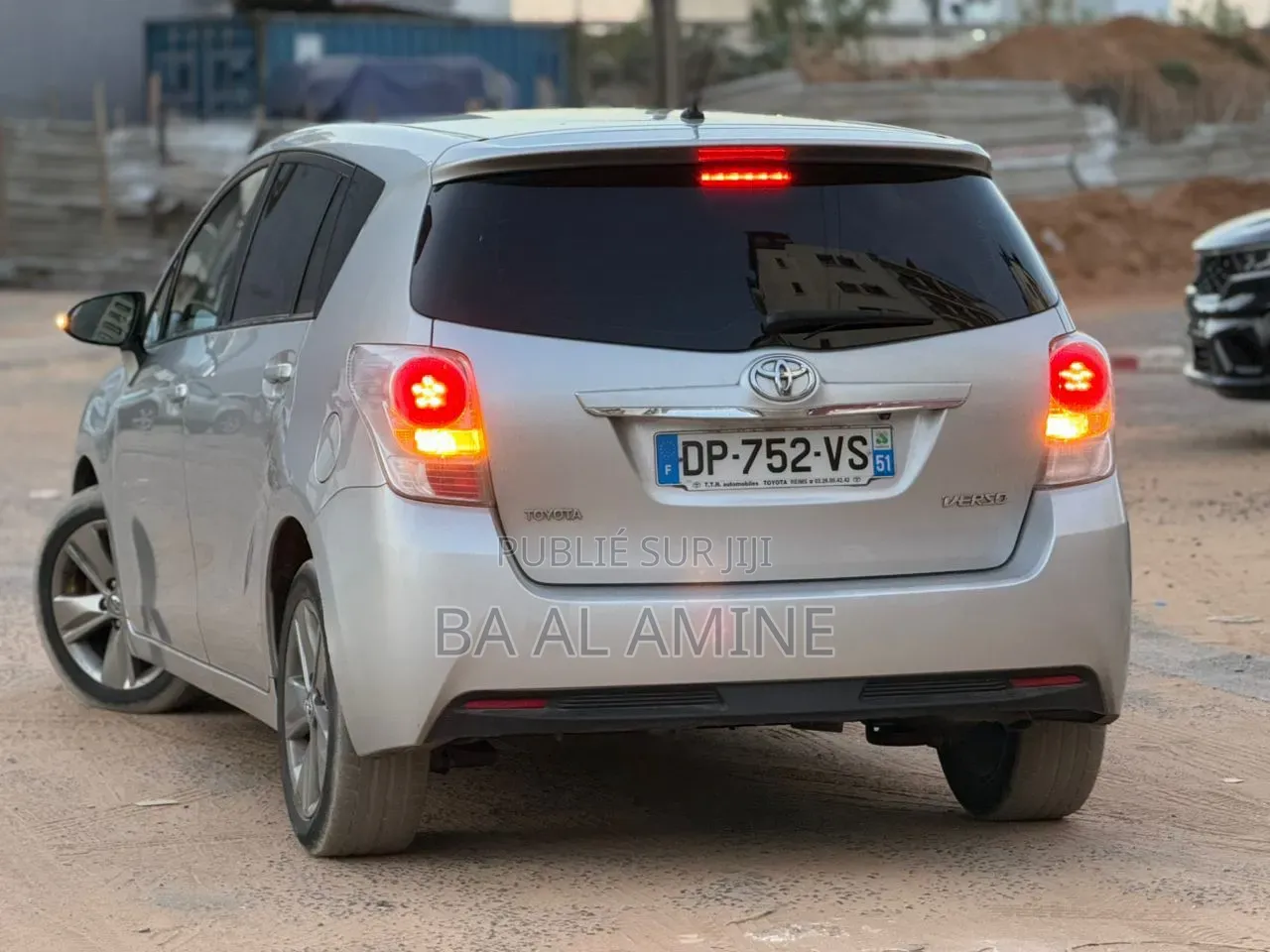 Toyota Verso 2017 Gris