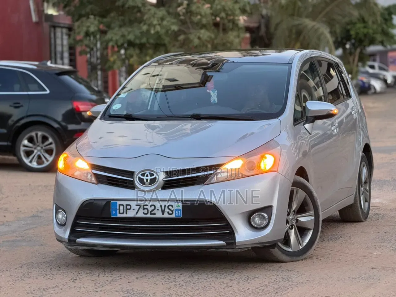 Toyota Verso 2017 Gris