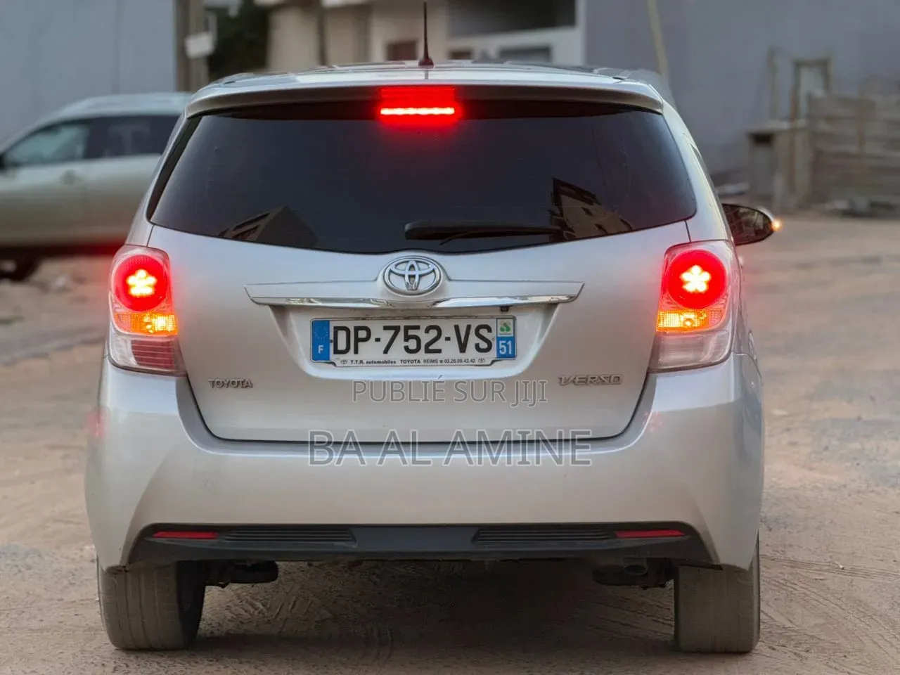 Toyota Verso 2017 Gris