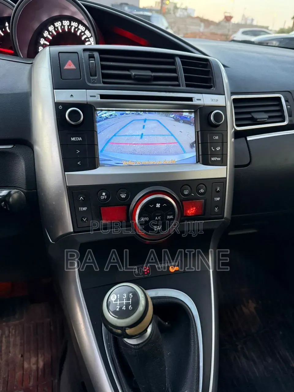 Toyota Verso 2017 Gris