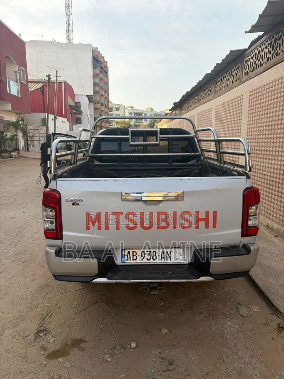 Mitsubishi L200 2021 Gris