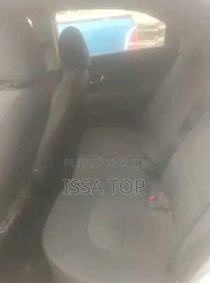 Kia Rio 2012 Gris