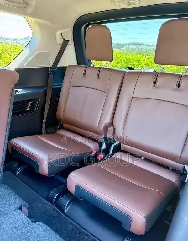Toyota Land Cruiser Prado 2017 Blanc cassé