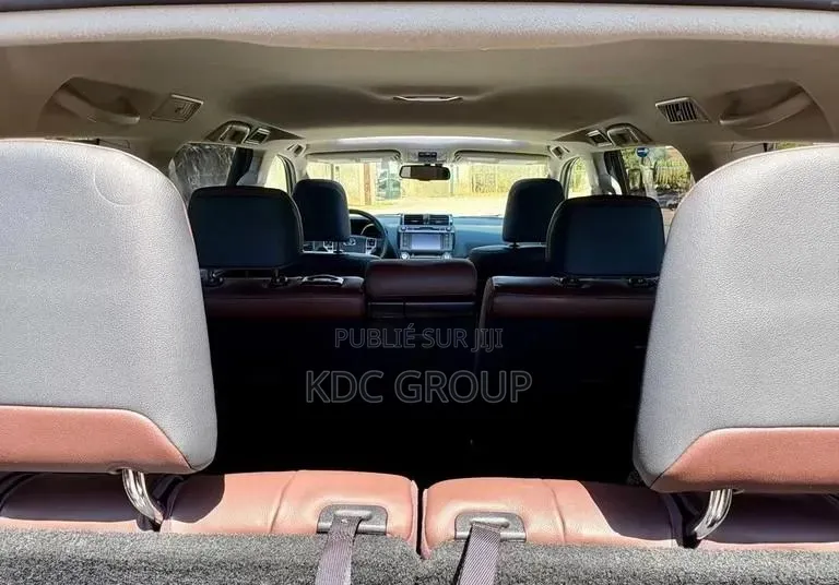 Toyota Land Cruiser Prado 2017 Blanc cassé