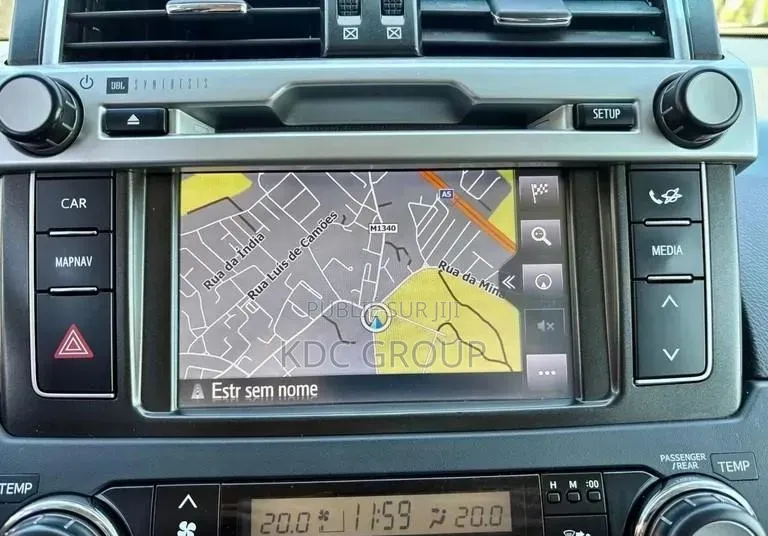 Toyota Land Cruiser Prado 2017 Blanc cassé