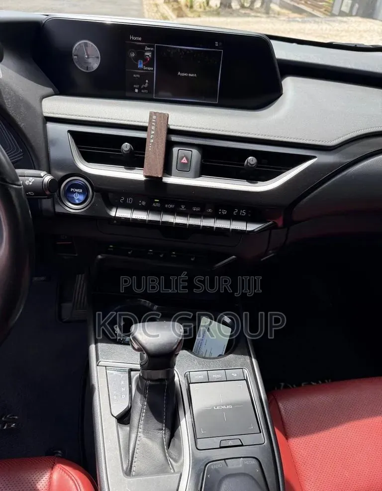 Lexus UX 2019 Autre